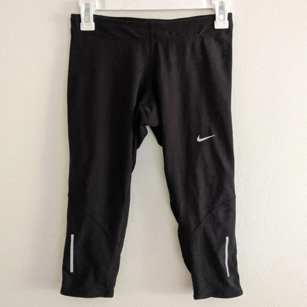NWOT Nike Dri Fit Tech Capri Black Running Pant Women Size Extra Small